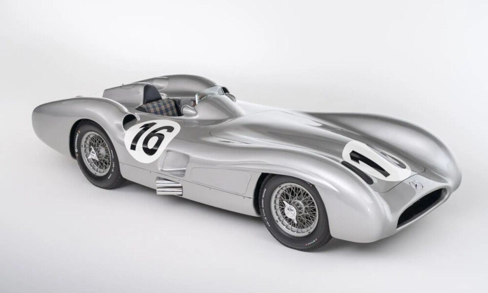 1954 Mercedes W196 R Race Car Car se vend 54 millions de dollars aux enchères