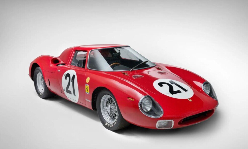 Ferrari 250 LM, lauréat du Mans, se vend 36,2 millions de dollars aux enchères