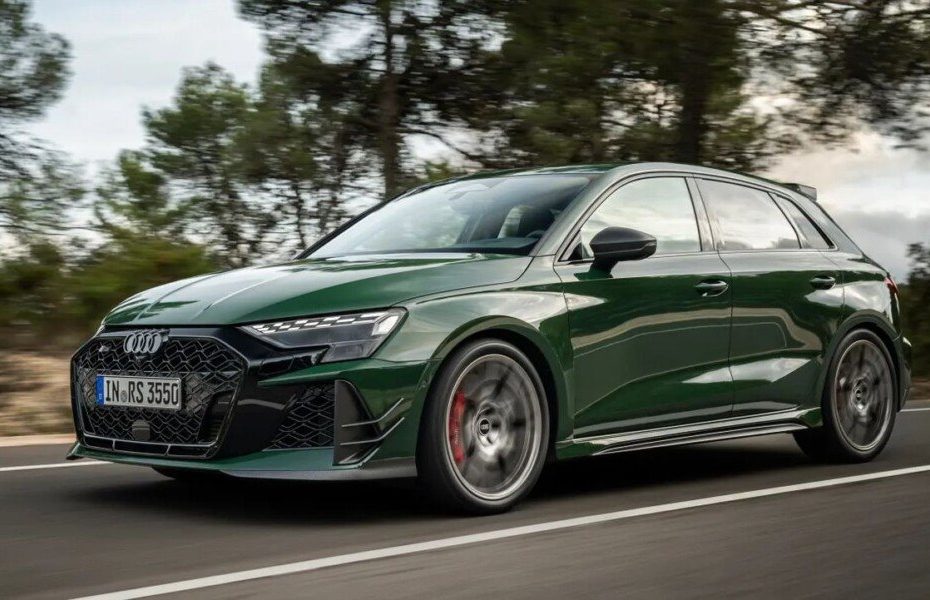 L'Audi RS3 Competition Limited fait ses débuts dans les styles de carrosserie Sportback et Saloon