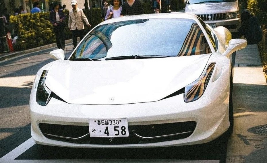 242 000 miles sur une Ferrari 458 Italia ? Cet homme redéfinit la possession d'une supercar