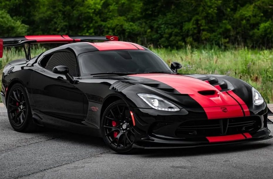 Dodge Viper ACR 1:28 Edition de 300 milles en Venom Black mis en vente
