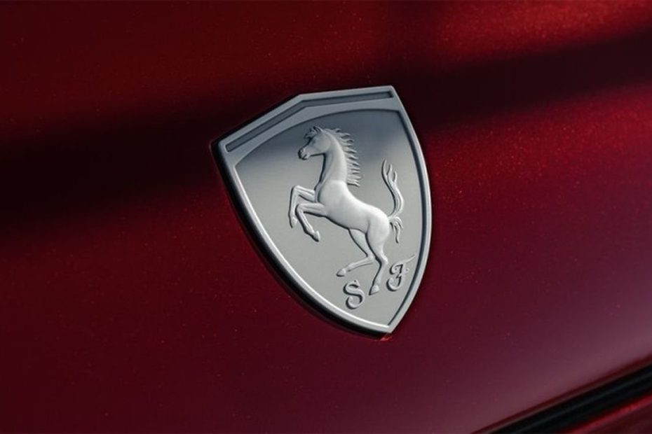 Ferrari taquine le V12 manuel 12Cilindri MM avant ses débuts